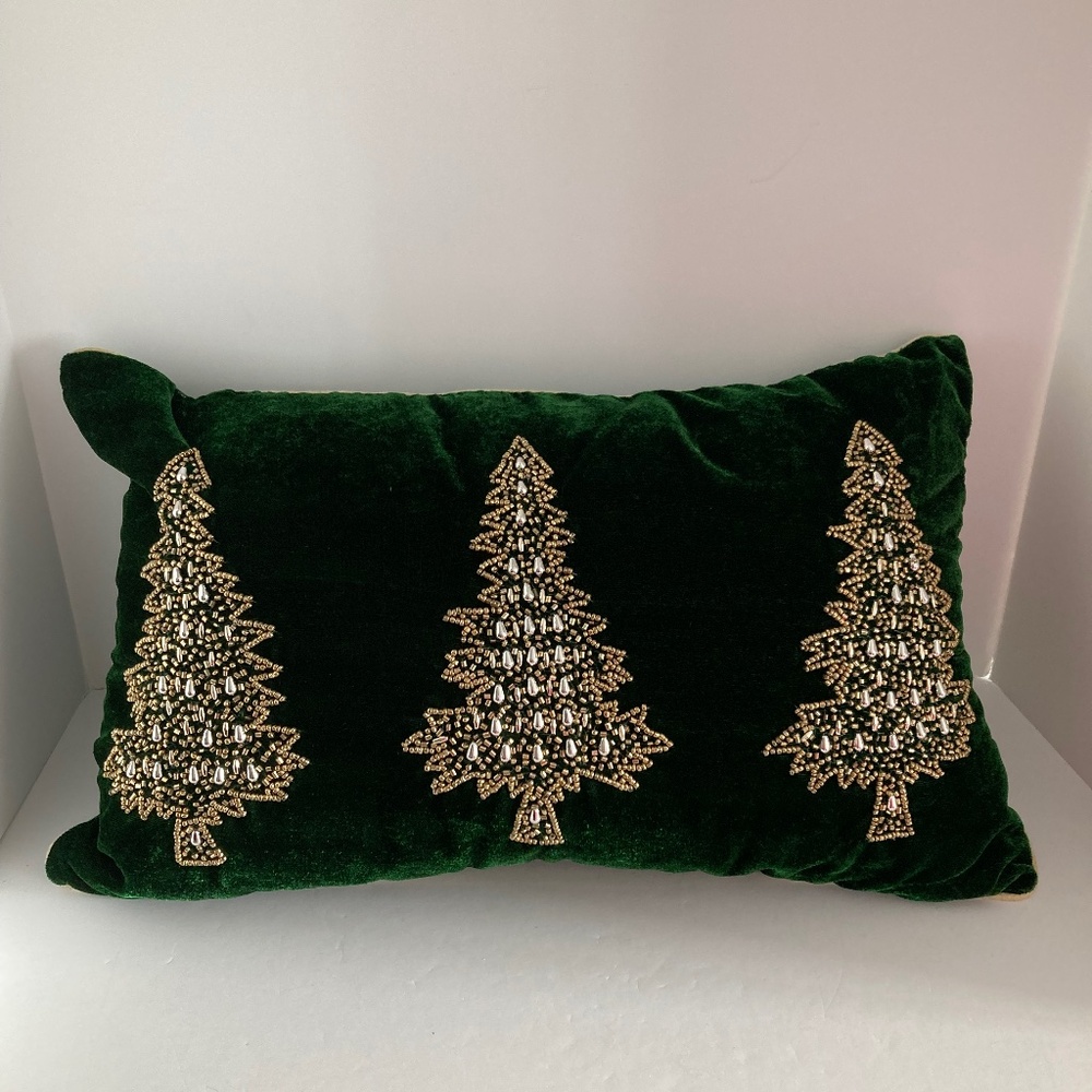 Rachel Ashwell Velvet Beaded Christmas Trees Throw Pillow 14x22 Green EUC